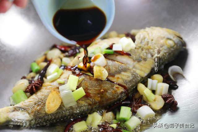 黄鱼和黄花鱼有什么区别 2026年黄鱼和黄花鱼有什么区别两种是一种鱼吗