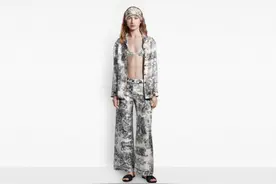DIOR家居服美到想穿出门 VERSACE睡袍超浮夸图片