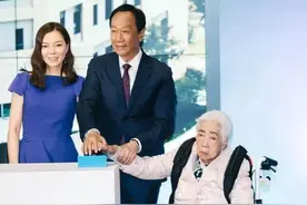 富士康记忆：在大陆33年锐变史图片