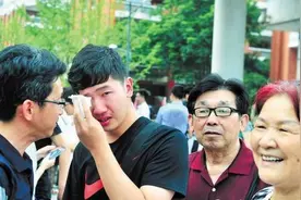 江苏高考一大怪，江苏状元上不了清华、北大图片