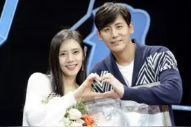 “中韩姐弟恋”承认两人是商业夫妻，孩子是最无辜的，愧当父母图片