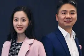 刘强东的两任女友对比奶茶妹妹，成功男士到底想要什么？是颜值吗图片