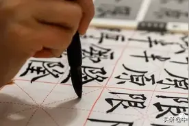 千古绝对，里面竟然还藏着字谜，妙极了图片