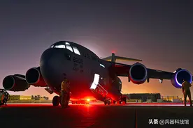 非洲裔就任美国空军参谋长，权宜之计四星上将来头却不小，专家：太平洋没少捣乱图片