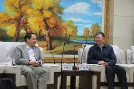 学校领导会见中科院高能物理研究所王贻芳院士图片