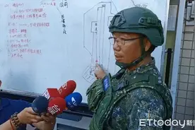 台军演习直升机180度转弯重摔坠毁，两名飞行员殉职，旅长哽咽还原“飞行路线”图片