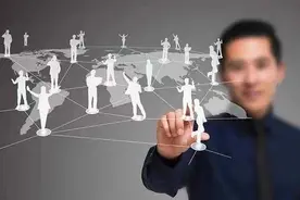 同事和你说这三句话，表面为你好，其实不然，一定要谨慎图片