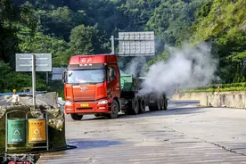 都说盘刹比鼓刹好，面对长下坡究竟行不行？图片