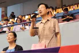 淮安市举办首届室内少儿足球公开赛图片