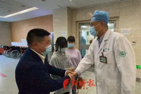 揪心了半个月，误服敌草快来济治疗的福建女孩出院了图片