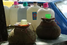 缅甸人传统性格的体现：凉水坛文化图片
