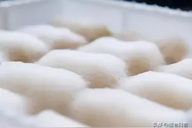 为什么有些食物腐烂不能吃，毛豆腐长毛了却可以吃？图片
