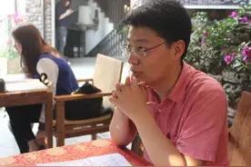 火了！重庆小伙卖酸奶创业，当上总经理，坐拥3家店，收入破百万图片