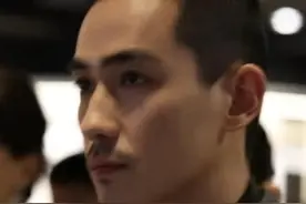 男明星集体剪寸头，不仅检验帅哥还带动了假发，王一博这4款超绝图片