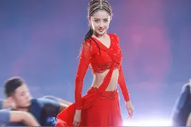 《舞蹈生》开场佟丽娅惊艳，穿红裙衣袂飘飘像仙女，陈思成后悔吧图片