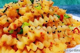 狼牙土豆这样做不仅闻起来香味四起，吃过之后味道令人难以忘记图片