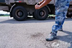 这就是空军地导兵图片