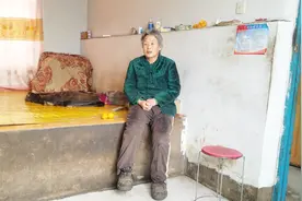 东北农村火炕取暖还有神器火墙能让屋里更暖和，上温快热乎一晚上视频封面