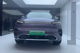 奔驰光环下的纯电动，腾势X兼顾性能与豪华，售价28.98万元起图片