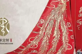 华丽苏绣婚服上身时尚红人，惊艳图片