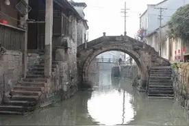 湖州有个小镇，离杭州很近，这里清幽，是养老的佳地图片