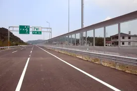 贵州打造双向6车道高速，耗资324.9亿，将推动沿途地区经济新发展图片
