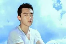 《八佰》郑恺：找老婆的最重要条件，就是与母亲合得来图片