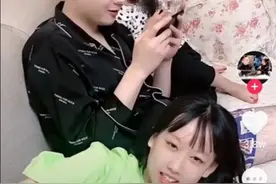 网红父女"互撩"、亲吻、造CP，有点恶心：没有界限感的父母太可怕图片