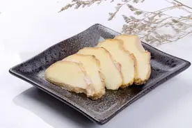 常吃“醋泡姜”可以治病？长期食用醋泡生姜的人，身体咋样了？图片
