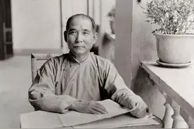 1949年选择首都，在备选的11个城市之中，毛主席为何选择了北京？图片