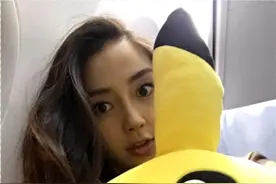黄晓明生日晒皮卡丘蛋糕，疑示爱baby，力破离婚传言图片