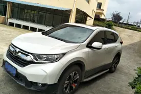 开惯了本田CR-V，再换上标致4008，终于明白日系和法系的差距图片