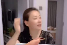 最美“冻龄”婆婆火了，53岁逆生长，儿媳妇晒身份证回应质疑图片