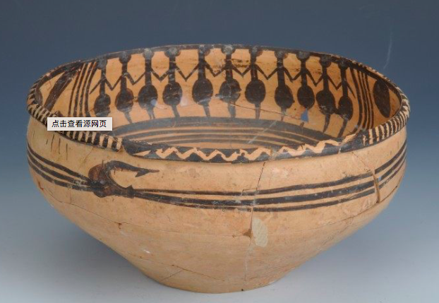 带刻纹的赤鹿角化石