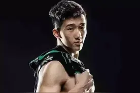 死亡宣告又打人了！女友晒出被打照片，网友看了直呼打的也太狠了图片