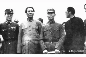 抗战时周恩来的中将军衔和国共谈判时的上将军衔是哪方面任命的？图片