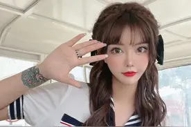 韩安冉离婚后又复合，又与前任刘鑫鑫互撕，这出闹剧何时才能落幕图片