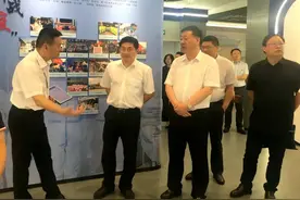 省委政法委副书记王中毅一行在宁波调研市域社会治理现代化工作图片