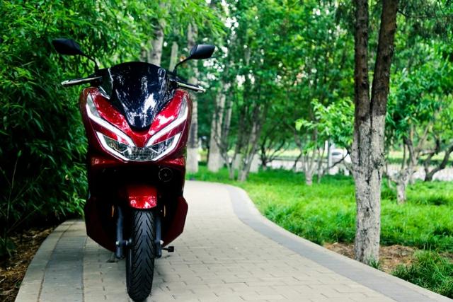 Honda PCX提车300km！提车报告来啦！