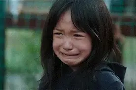熊孩子让人“头疼”，懂事的孩子让人“心疼”图片