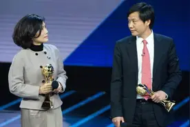 从社畜到鬼畜：干掉山寨机的雷军，大国制造颠覆史图片