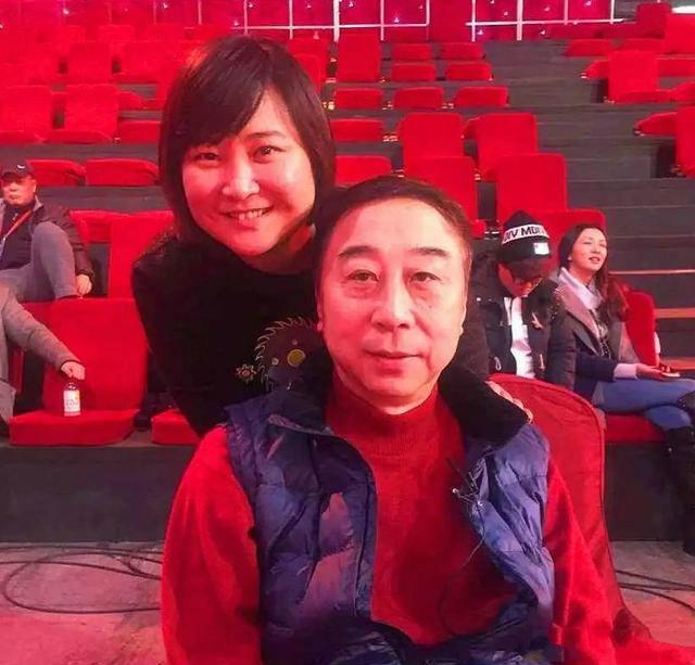 “寒门孝女”贾玲的成名秘史，和她背后的4位重要人物