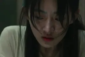 和千玺是同学，跟艺兴合作过两次，《扫黑风暴》里的她太让人心疼图片