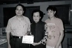 贺子珍把女儿送人后，一生都在寻找，晚年找到后，却未能见上一面图片