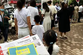 #小学生活记录#第一天开学报到，新同学新老师！一年级23个班图片