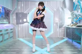 B站咬人猫是什么人？宅舞出道13年，32岁首次直播游戏登顶排行榜图片