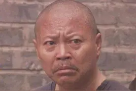吃播界“鼻祖”郑老屁，我吃是真饿，你们吃是真糟蹋粮食图片