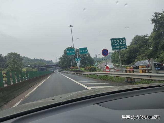 小伙淘了台二手奥迪Q5，不光烧机油还到处漏油，一次修复秒变新机