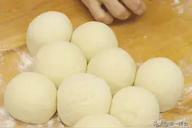 烫面、半烫面、发面、死面的区别和用途？看完馒头制作过程全明白图片