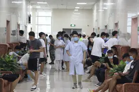高坪：1164名好男儿立志献身国防图片